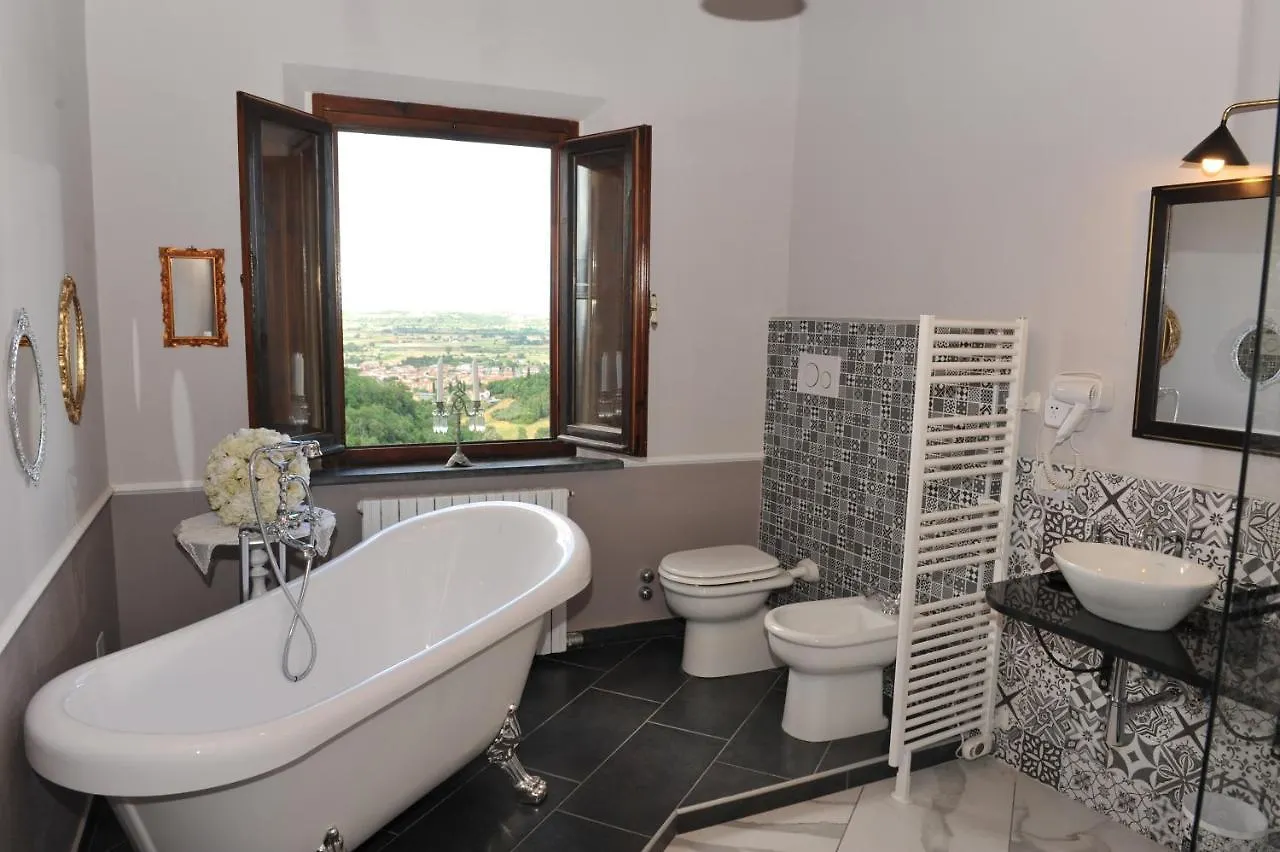Hotel Dimora Sotto La Rocca à San Miniato 0*,