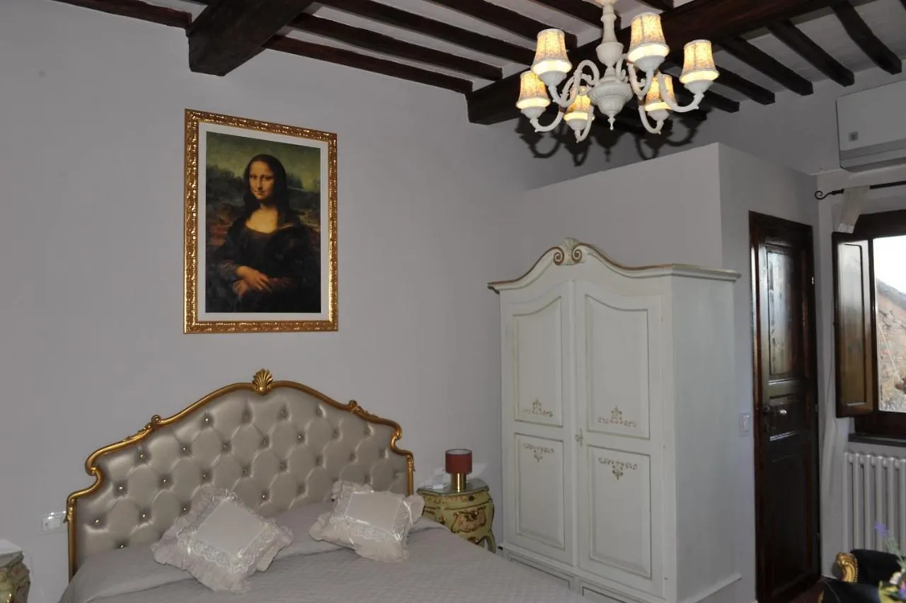 Hotel Dimora Sotto la Rocca San Miniato Italia